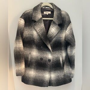 Wildflower Fuzzy Plaid Wool Blend Coat – Black/Gray – Size M